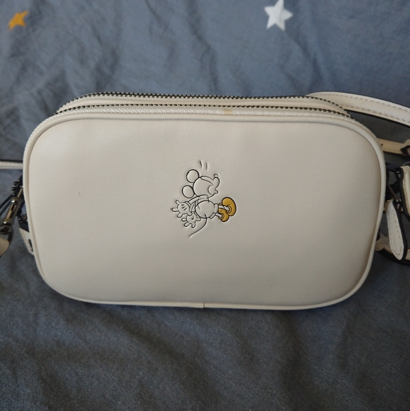 [New] Coach x 1941 Disney Mickey Crossbody Clutch - Picture 3 of 15